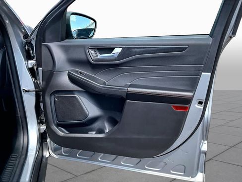 Used 2023 Ford Escape ST-Line w/ Tech Pack #1 FWD image 24