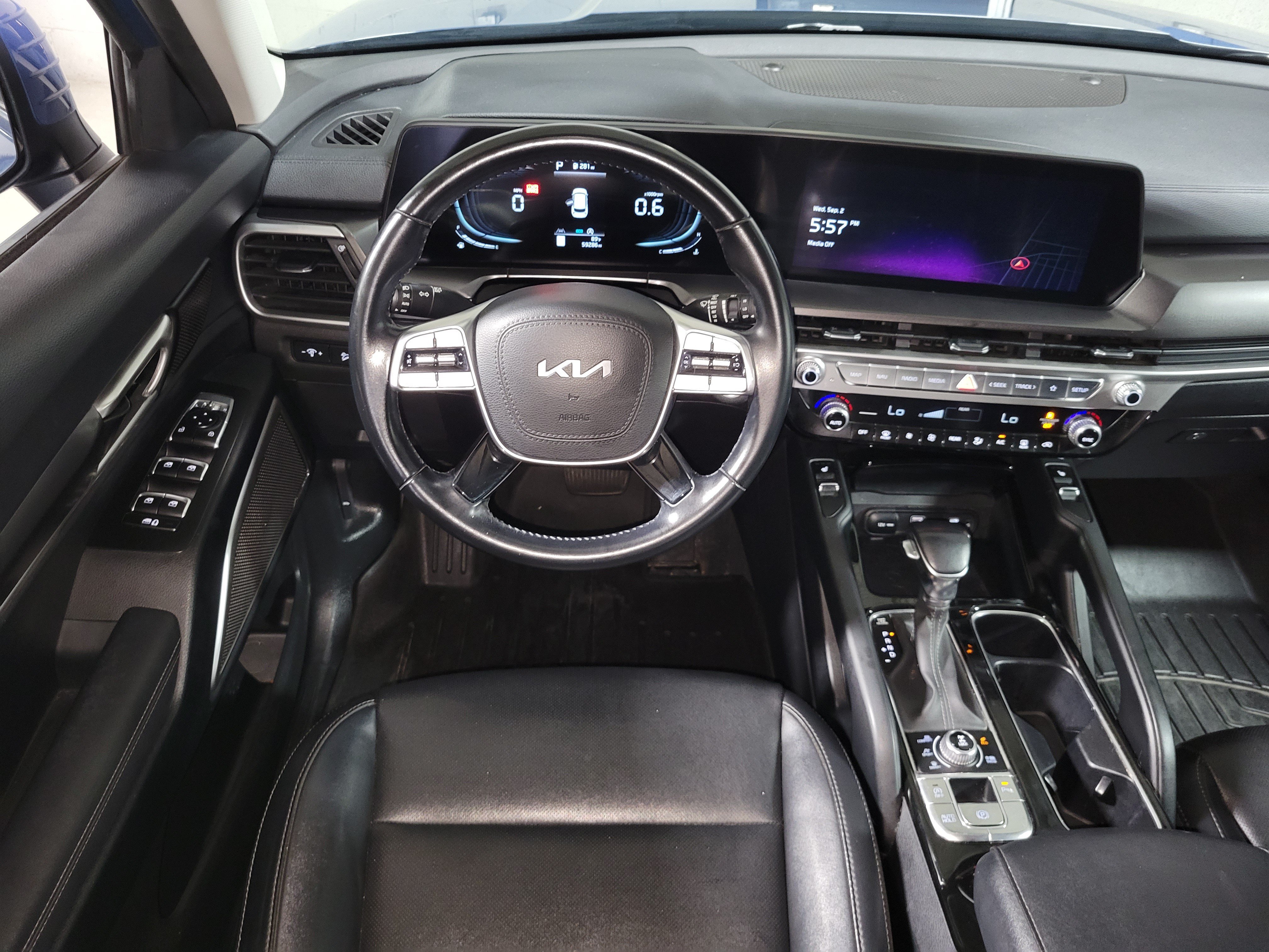 Used 2023 Kia Telluride S AWD/4WD image 13