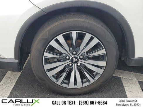 Used 2020 Mitsubishi Outlander SE image 8