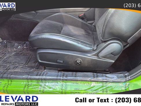 Used 2017 Dodge Challenger GT w/ GT Interior Package image 25