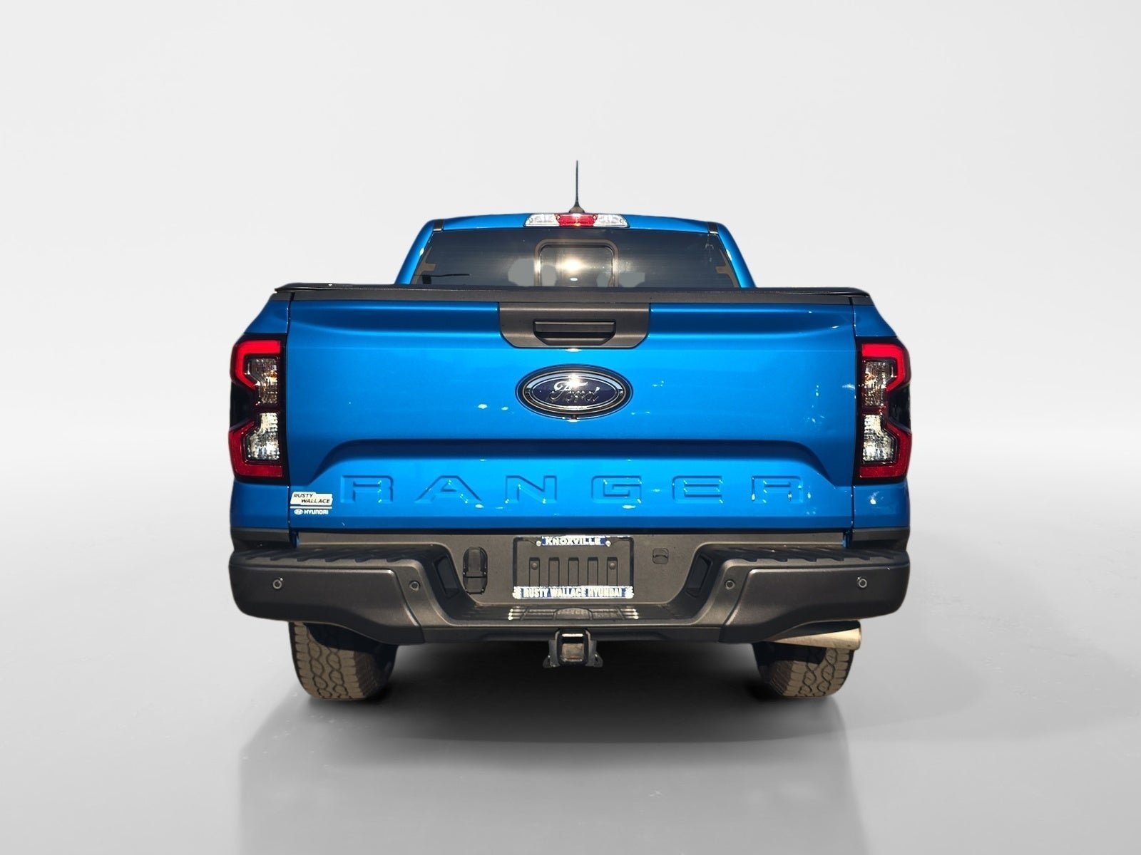 Used 2025 Ford Ranger XLT w/ Equipment Group 301A High AWD/4WD image 4