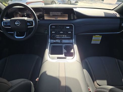 New 2026 Nissan Armada SL w/ Captain's Chari Seat Package image 15