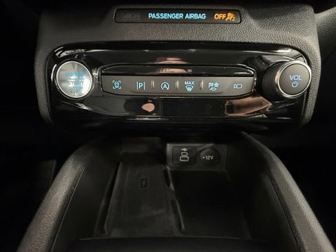 Used 2024 Ford Escape Platinum AWD/4WD image 21