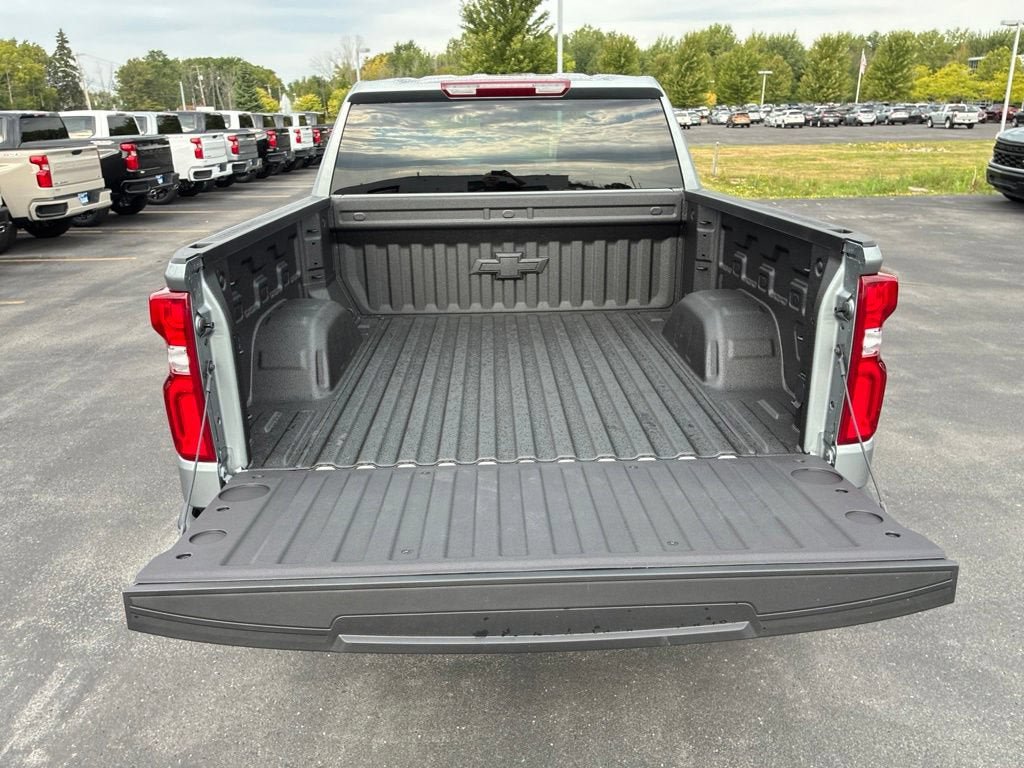 New 2026 Chevrolet Silverado 1500 RST w/ RST Select Package AWD/4WD image 32
