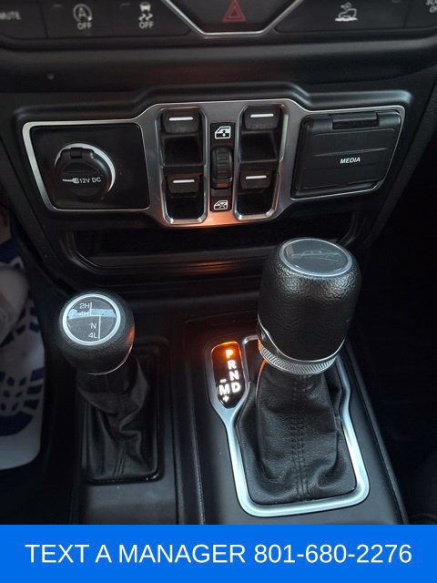 Used 2023 Jeep Gladiator Sport AWD/4WD image 18