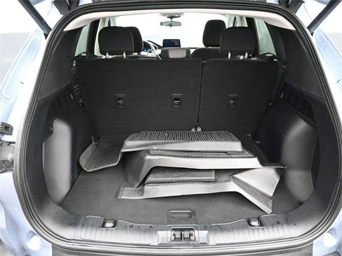 Used 2022 Ford Escape SE w/ Convenience Package image 6
