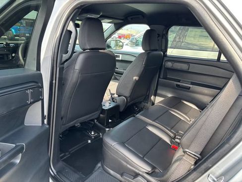 Used 2024 Ford Explorer 4WD Police Interceptor image 8