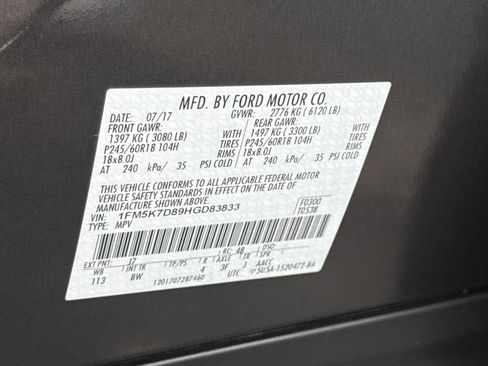 Used 2017 Ford Explorer XLT w/ Equipment Group 202A FWD image 28