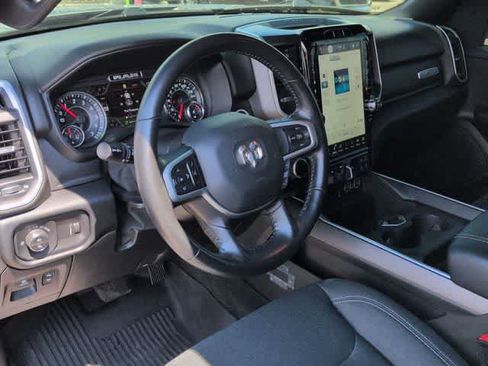 Used 2022 RAM 1500 Big Horn AWD/4WD image 10