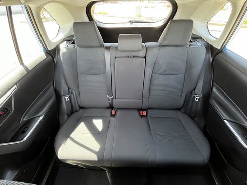 Used 2021 Toyota RAV4 LE w/ Carpet Mat Package (TMS) image 27