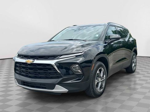 Certified 2024 Chevrolet Blazer LT w/ Convenience Package FWD image 1