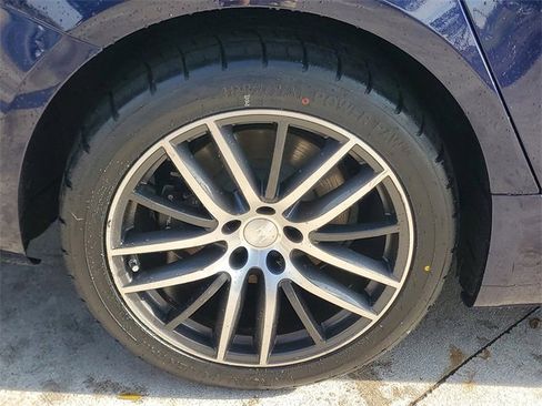 Used 2019 Maserati Ghibli GranLusso image 6