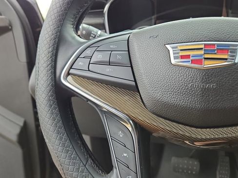 Used 2017 Cadillac XT5 Platinum AWD/4WD image 20