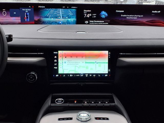 New 2025 Lincoln Navigator Reserve w/ Jet Appearance Package AWD/4WD image 11