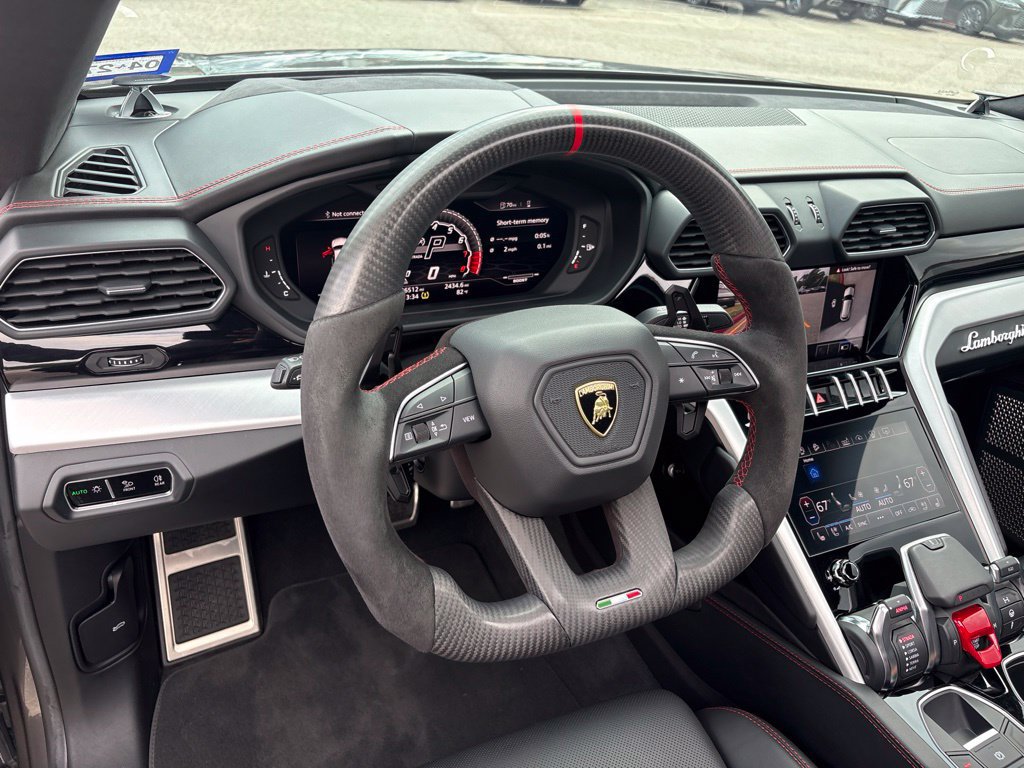 Used 2021 Lamborghini Urus AWD/4WD image 13
