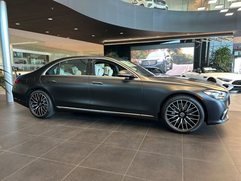 New 2026 Mercedes-Benz S 580 S 580 image 2