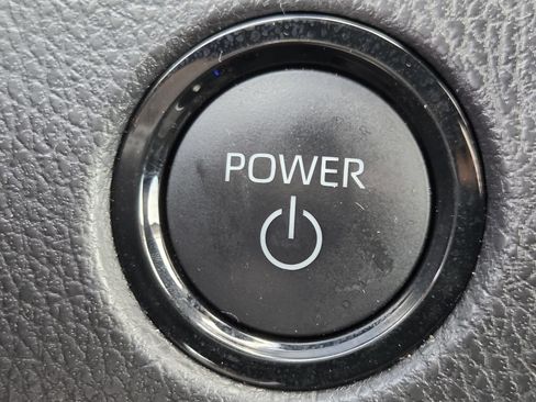 Used 2026 Toyota Camry LE FWD image 22