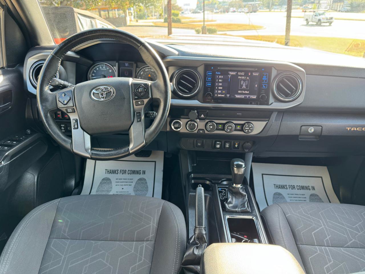 Used 2019 Toyota Tacoma TRD Sport AWD/4WD image 18