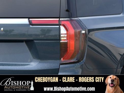 New 2026 GMC Yukon XL Denali w/ Sun & Power Step Package AWD/4WD image 11