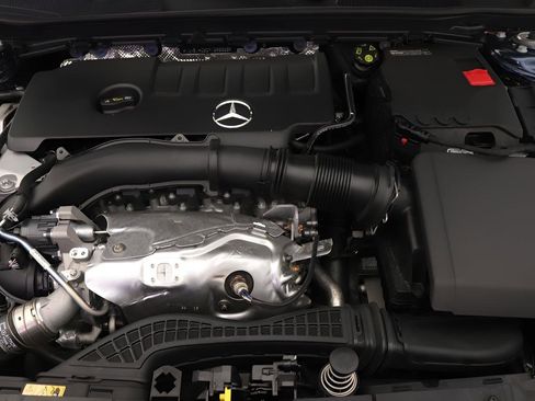 Certified 2023 Mercedes-Benz CLA 250 image 23