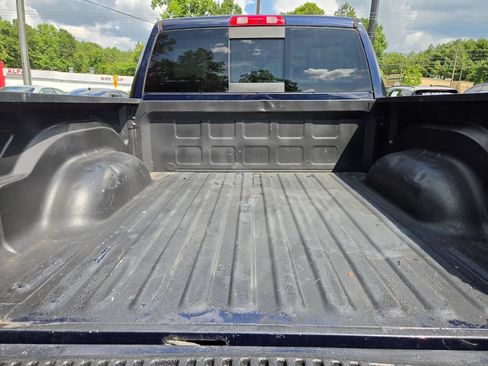 Used 2017 RAM 1500 Big Horn AWD/4WD image 17