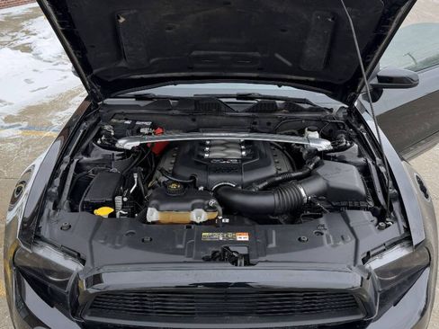 Used 2014 Ford Mustang GT Premium w/ Equipment Group 402A image 24