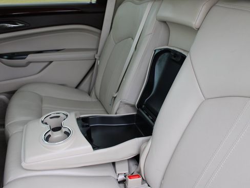 Used 2015 Cadillac SRX Luxury w/ Driver Awareness Package image 31