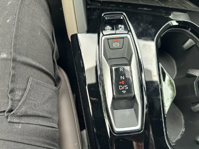 Used 2025 Audi Q5 Premium Plus w/ Premium Plus AWD/4WD image 28