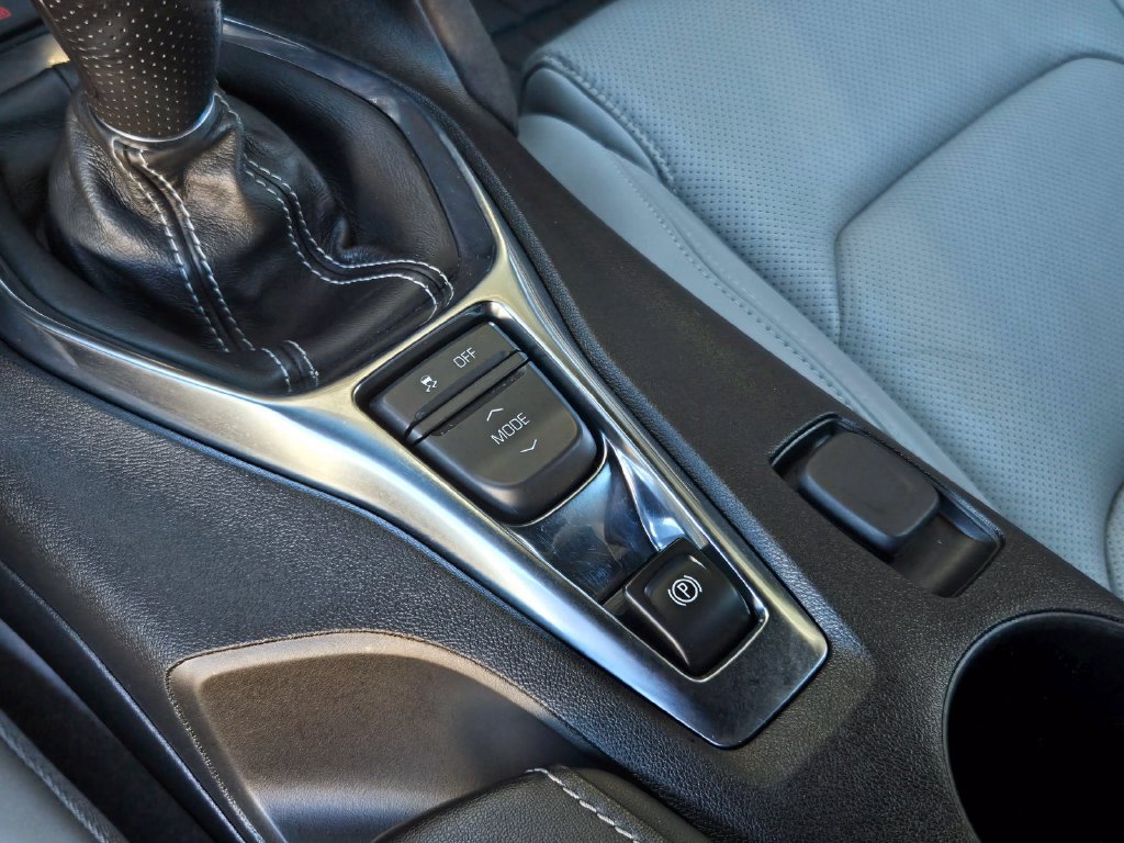 Used 2024 Chevrolet Camaro SS RWD image 18
