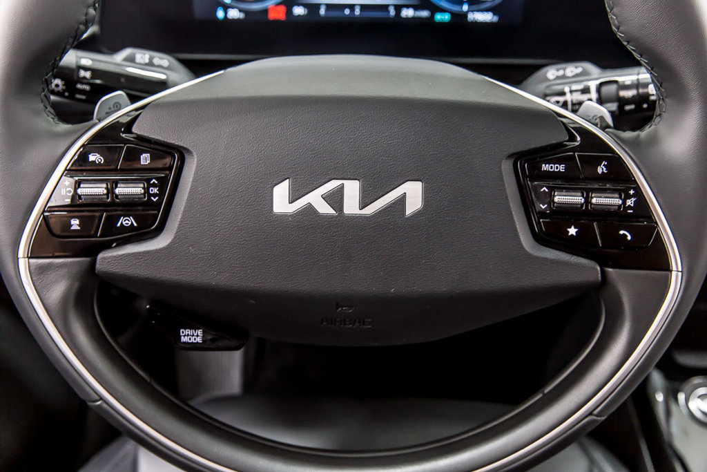 Used 2024 Kia Niro Wind FWD image 26