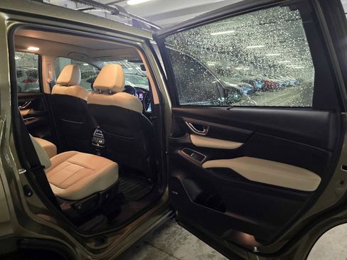 Used 2024 Subaru Ascent Limited w/ Technology Package image 14