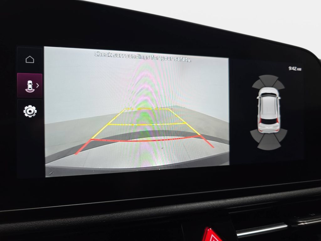 Used 2025 Kia Niro FWD image 22