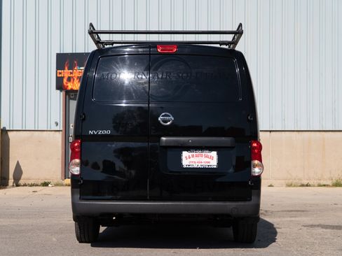 Used 2019 Nissan NV200 S w/ Cruise Control Package image 13