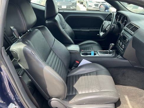 Used 2013 Dodge Challenger SXT Plus image 13