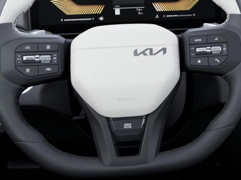 New 2026 Kia K4 GT-Line image 18