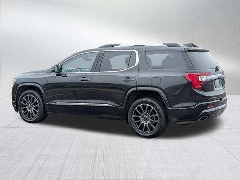 Used 2023 GMC Acadia Denali w/ Black Diamond Edition image 6