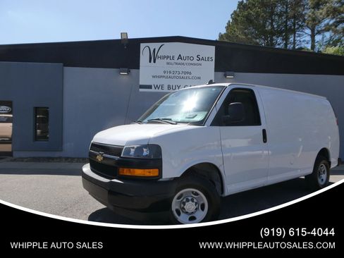 Used 2020 Chevrolet Express 2500 w/ Safety Package RWD image 1