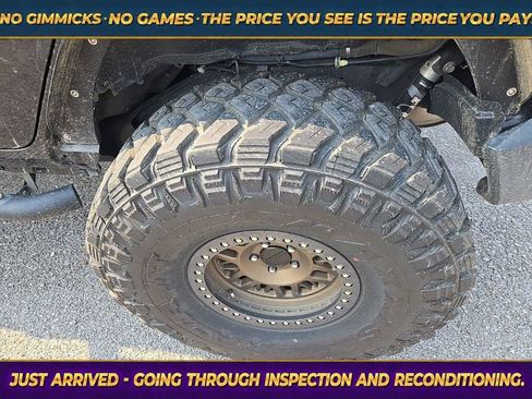 Used 2023 Jeep Wrangler Unlimited Sport AWD/4WD image 10