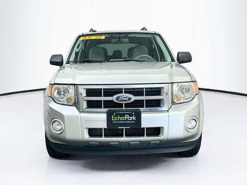 Used 2012 Ford Escape XLT AWD/4WD image 2