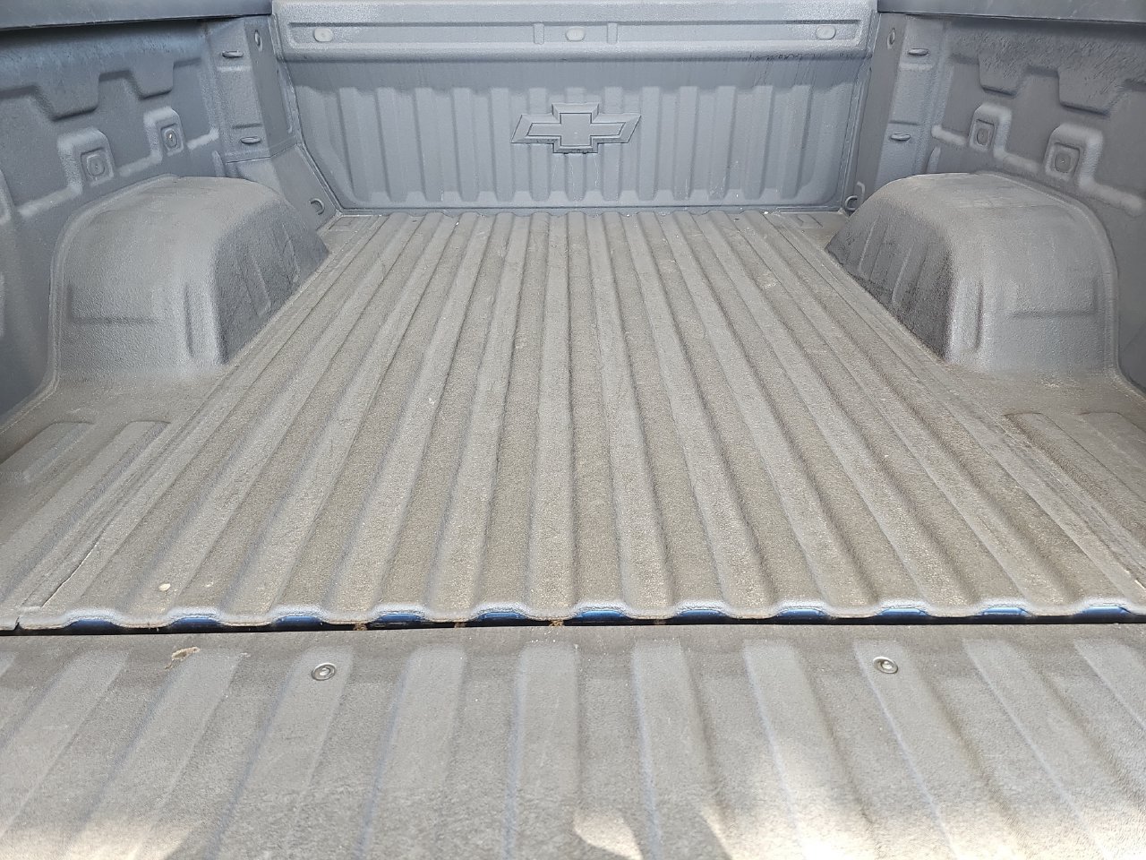 Used 2021 Chevrolet Silverado 1500 LT Trail Boss w/ Bed Protection Package AWD/4WD image 16