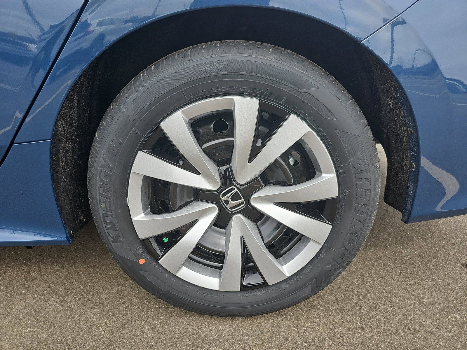 Used 2026 Honda Civic LX image 17