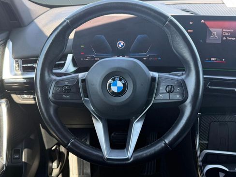 Used 2023 BMW X1 xDrive28i w/ Convenience Package AWD/4WD image 16