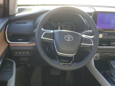 New 2026 Toyota Grand Highlander Limited image 12