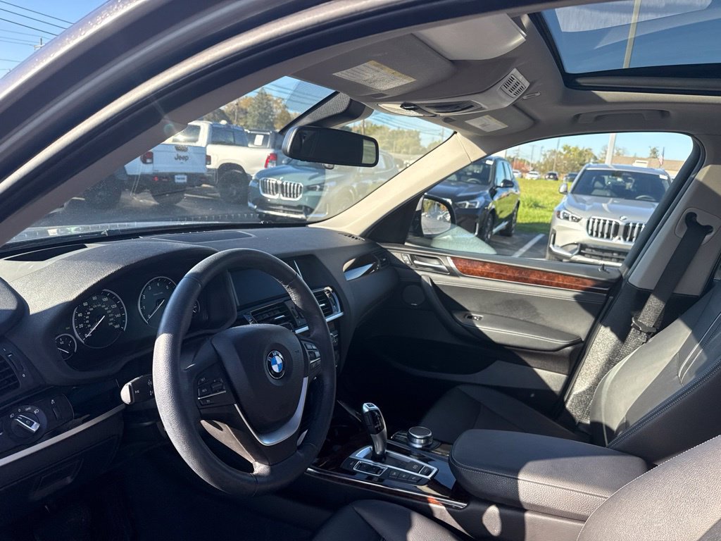 Used 2017 BMW X3 xDrive28i AWD/4WD image 12