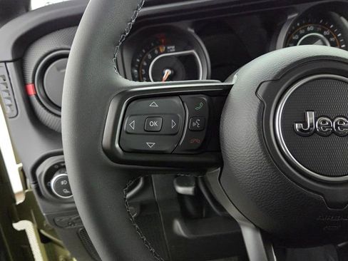 New 2026 Jeep Gladiator Rubicon AWD/4WD image 13