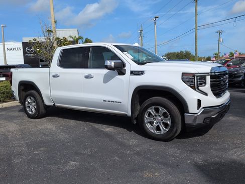 Used 2025 GMC Sierra 1500 SLT AWD/4WD image 2