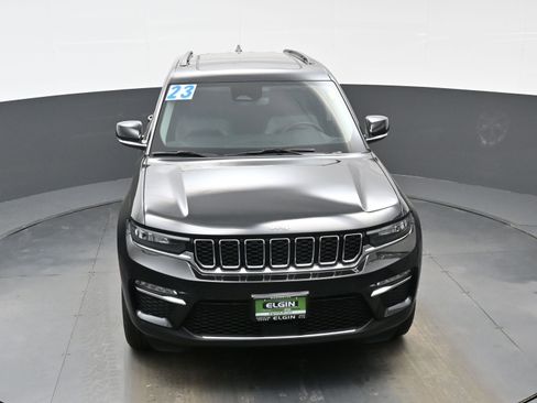 Used 2023 Jeep Grand Cherokee Limited image 40
