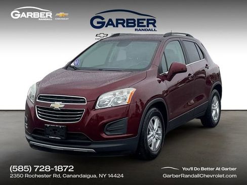 Used 2016 Chevrolet Trax LT w/ LT Convenience Package FWD image 1