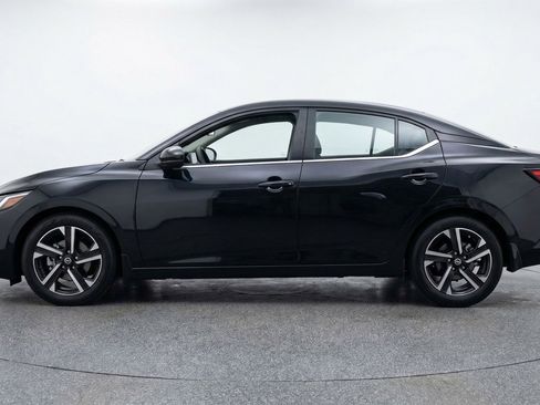 Used 2025 Nissan Sentra SV image 5