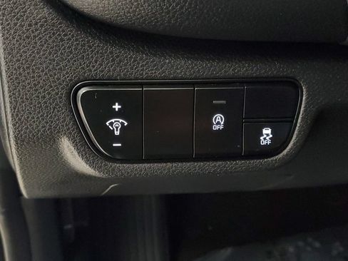 Used 2024 Kia Seltos EX AWD/4WD image 12